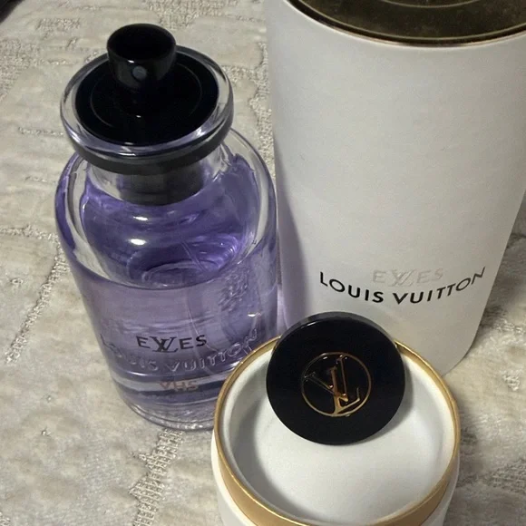 Louis Vuitton Lavender Eves Perfume with Gold-Trimmed Box and Black LV Emblem - Picture 2 of 3